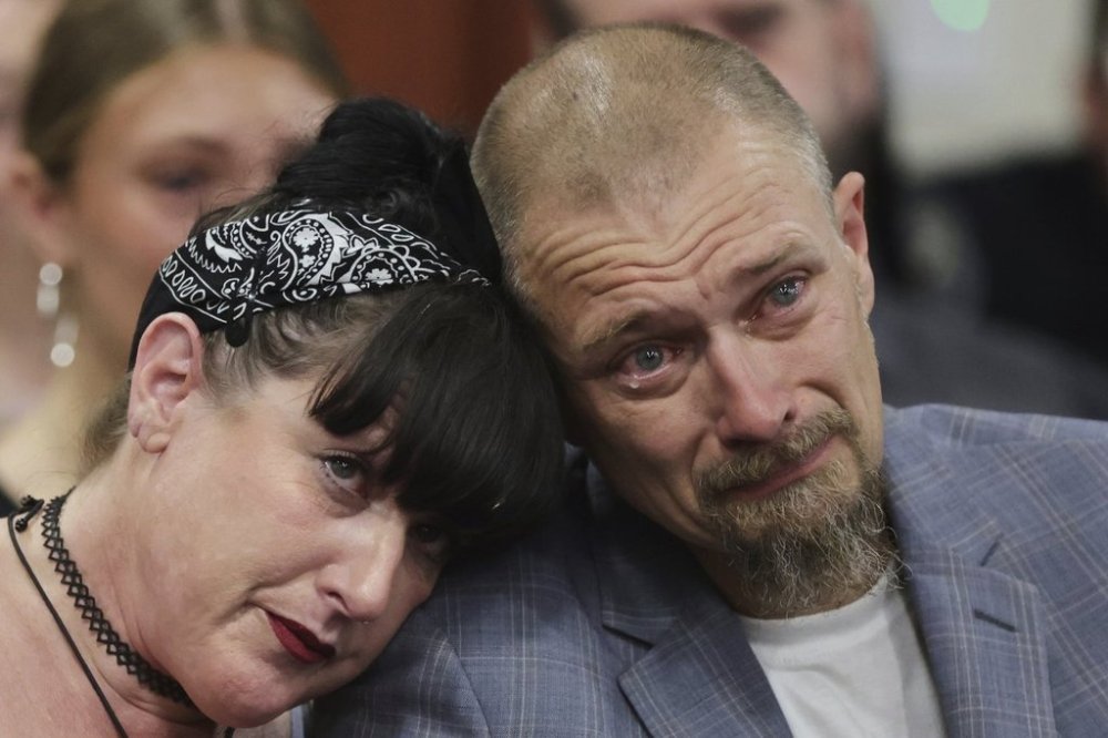 Benjamin Mogen, father of Madison Mogen cries at the sentencing hearing of Bryan Kohberger at the Ada County Courthouse, Wednesday, July 23, 2025, in Boise, Idaho, for brutally stabbing four University of Idaho students to death nearly three years ago. (AP Photo/Kyle Green, Pool)