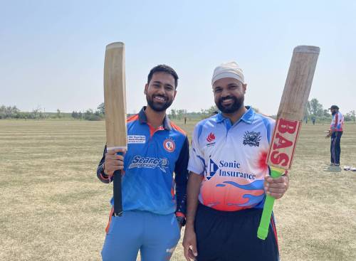 MAGGIE MACINTOSH / FREE PRESS
                                From left: Cricketers Milan Dave, 25, of Winnipeg, and Heaven Brar, a 32-year-old from Calgary, competed in a weekend tournament at La Barriere Park.