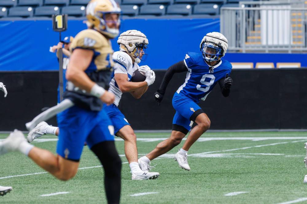 MIKE DEAL / FREE PRESS FILES
The Winnipeg Blue Bombers released Marquise Bridges (9) on Wednesday, a week after the defensive back was placed on the practice roster.