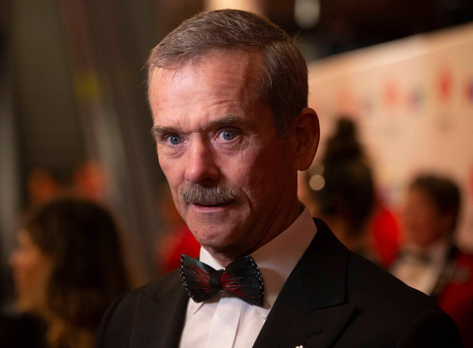 Hadfield to land in city for new book – Winnipeg Free Press