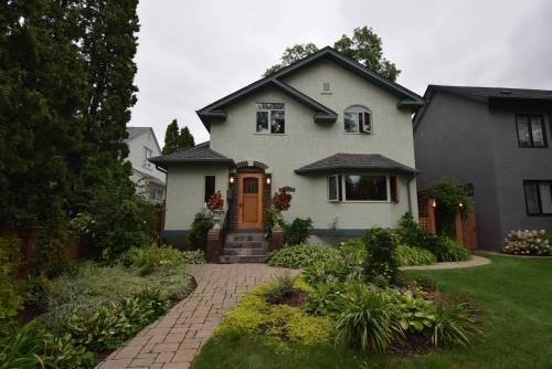 Todd Lewys photos / Free Press
                                The stately two-storey at 322 Queenston St. grabs your attention the minute you see it.