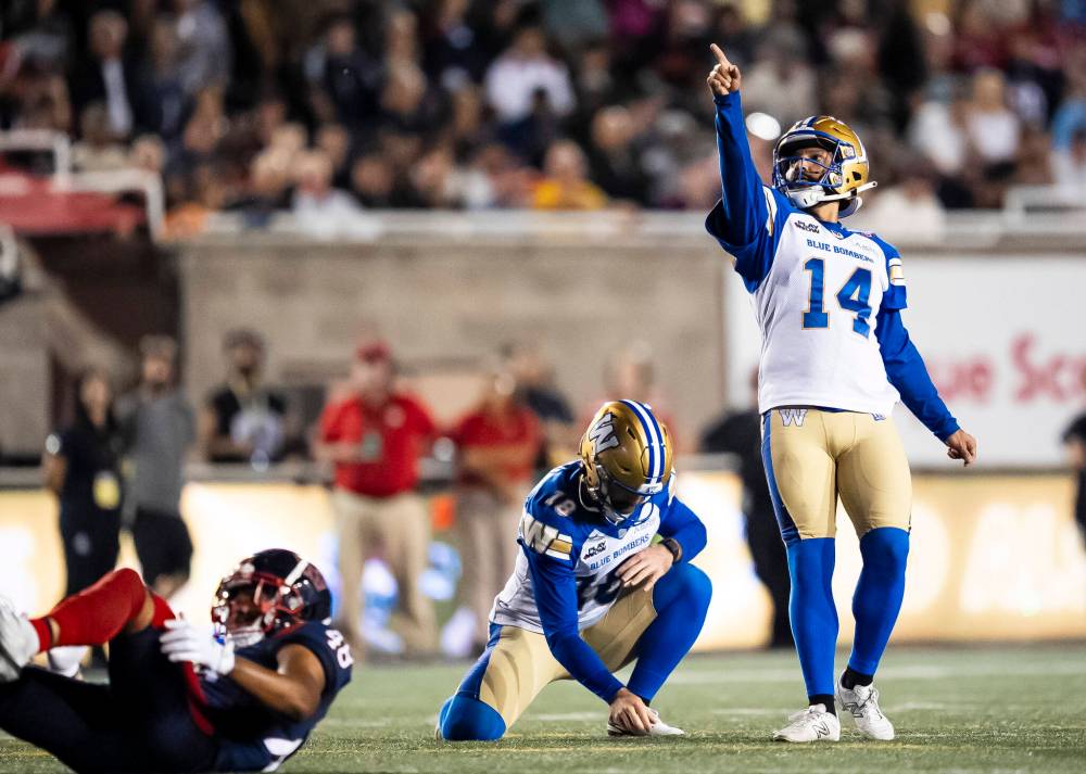 Christopher Katsarov / THE CANADIAN PRESS
                                Winnipeg Blue Bombers Sergio Castillo gestures after a field goal in the first half.