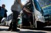 JOHN WOODS / FREE PRESS FILES
                                Some Winnipeg Transit riders are calling for more time to make their connections when using a bus transfer.