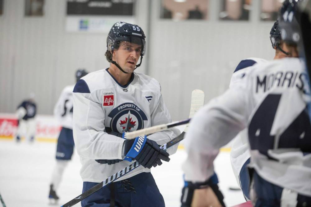 RUTH BONNEVILLE / FREE PRESS FILES
Mark Scheifele said his support systems on the day his father passed were amazing. The Winnipeg Jets’ centre praised his mom for encouraging him to suit up for Game 6 against the Dallas Stars.