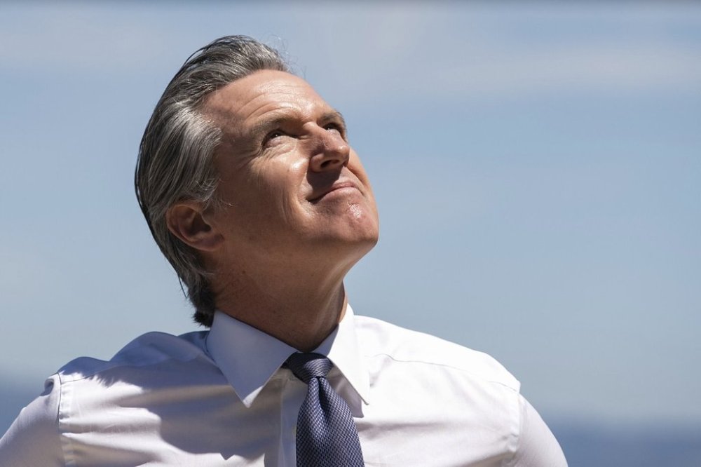 Gov. Gavin Newsom holds a press conference at the Google office in San Francisco on Thursday, Aug. 7, 2025, to announce new AI partnerships. (Anna Connors/San Francisco Chronicle via AP)