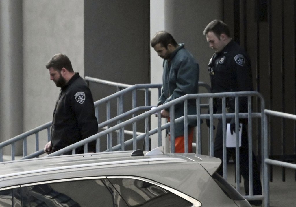 Man who fired a shotgun outside a New York synagogue gets 10 years in ...