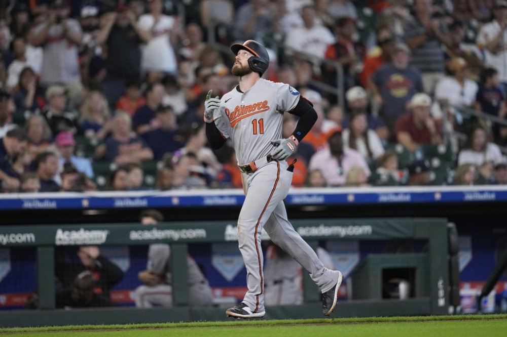 Baltimore Orioles' Jordan Westburg celebrates after hitting a three-run home run against the Houston Astros during the fifth inning of a baseball game Sunday, Aug. 17, 2025, in Houston. (AP Photo/David J. Phillip)