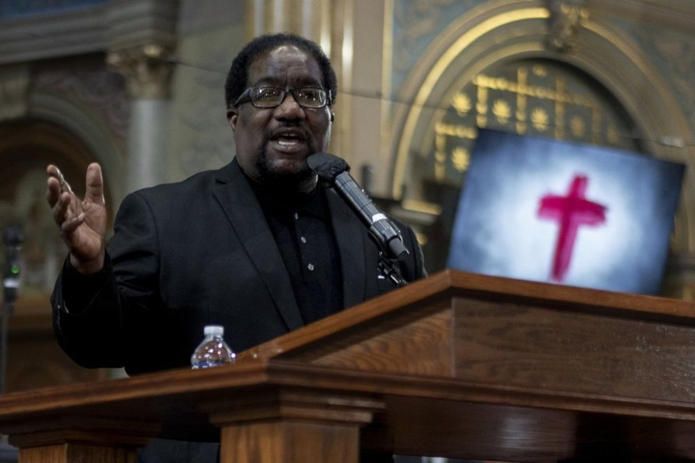 Rev. Dr. Marshall Elijah Hatch, Sr. Senior Pastor of the New Mount Pilgrim Missionary Baptist Church, preaches during a service at New Mount Pilgrim Missionary Baptist Church, Sunday, Sept. 7, 2025, in Chicago. (AP Photo/Carolyn Kaster)