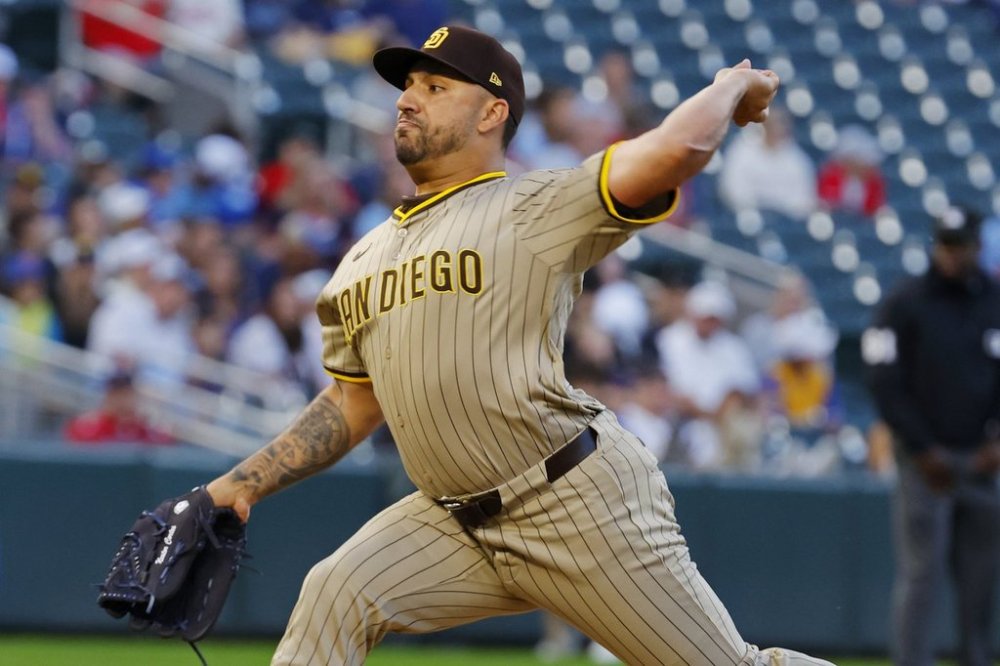 San Diego Padres starting pitcher Nestor Cortes throws to the Minnesota Twins in the first inning of a baseball game Friday, Aug. 29, 2025, in Minneapolis. (AP Photo/Bruce Kluckhohn)
