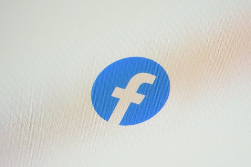 FILE - The Facebook app icon is seen on a smartphone, Feb. 28, 2023, in Marple Township, Pa. (AP Photo/Matt Slocum, File)