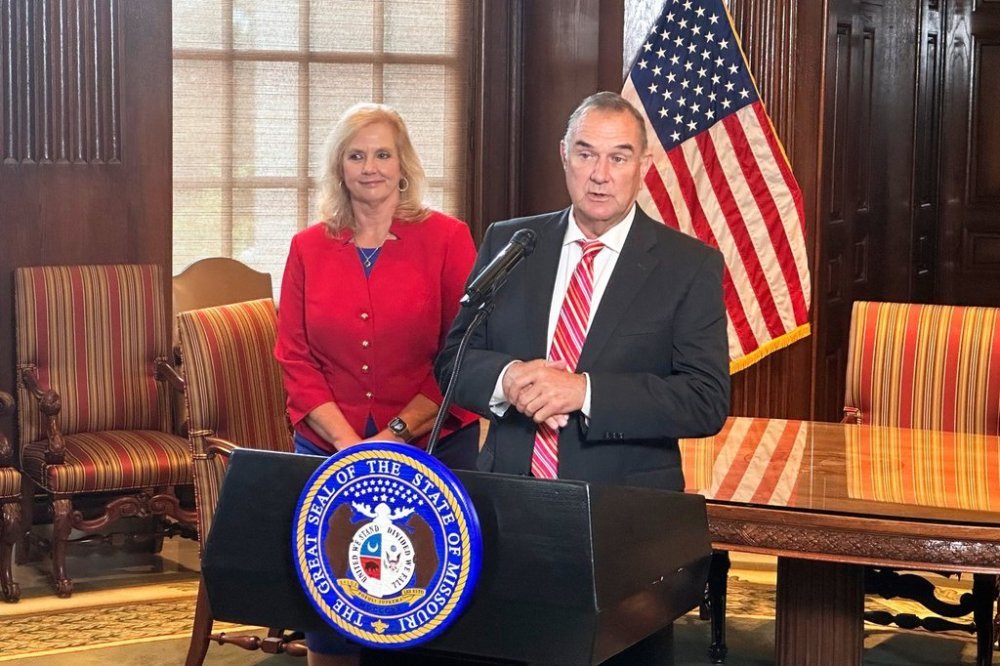 Missouri Gov. Mike Kehoe announces the appointment of former U.S. Attorney Catherine Hanaway to serve as Missouri's next attorney general on Tuesday, Aug. 19, 2025, at the governor's Capitol office in Jefferson City, Mo. (AP Photo/David A. Lieb)
