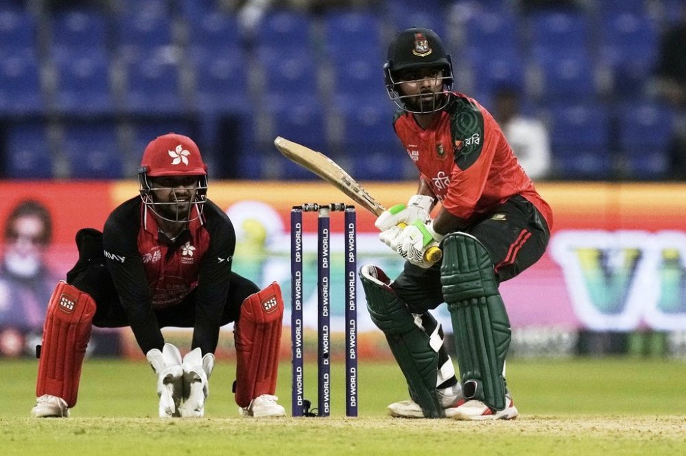 Bangladesh's Towhid Hridoy plays a shot during the Asia Cup Cricket match between Bangladesh and Hong Kong at Zayed Cricket Stadium in Abu Dhabi, United Arab Emirates, Thursday, Sept. 11, 2025. (AP Photo/Fatima Shbair)