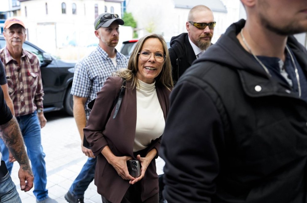 Tamara Lich arrives at the courthouse in Ottawa for sentencing in her trial with fellow Freedom Convoy organizer Chris Barber on Tuesday, Oct. 7, 2025. THE CANADIAN PRESS/Justin Tang