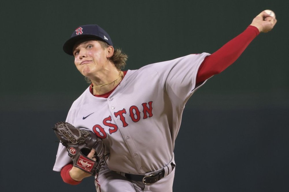 Boston Red Sox starting pitcher Connelly Early throws to an Athletics batter during the third inning of a baseball game as he makes his MLB Debut, Tuesday, Sept. 9, 2025, in West Sacramento, Calif. (AP Photo/Scott Marshall)