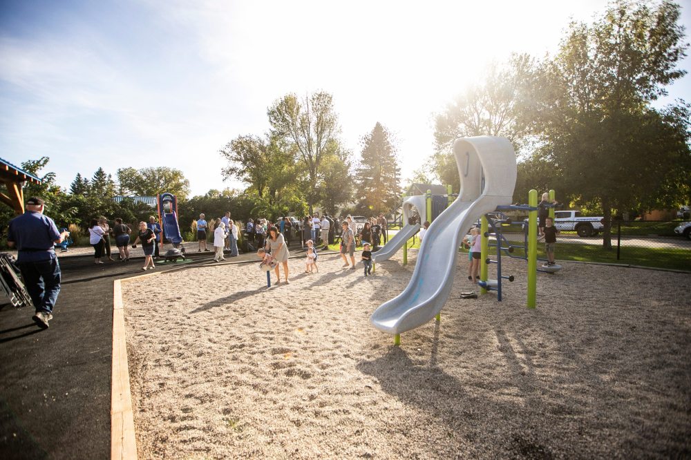 MIKAELA MACKENZIE / FREE PRESS
The memorial playground features a granite plaque engraved with a QR code, directing people to a webpage with photos of the Clearwater family and resources for victims of domestic abuse.