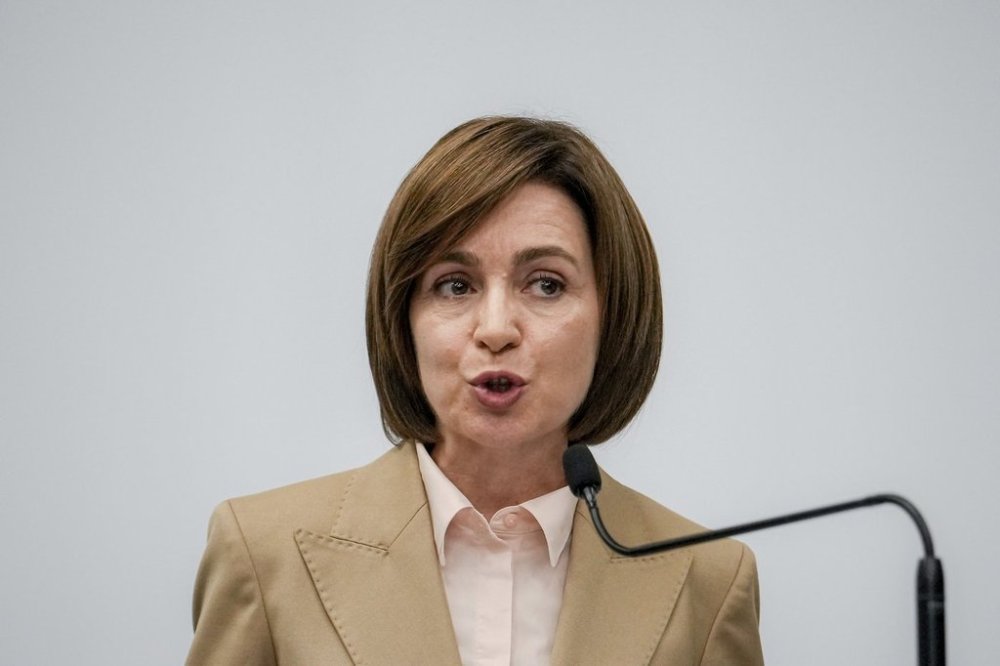 FILE - Moldova's President Maia Sandu speaks to the media during a press briefing after the polls closed for the presidential election, in Chisinau, Moldova, Monday, Oct. 21, 2024. (AP Photo/Vadim Ghirda, File)