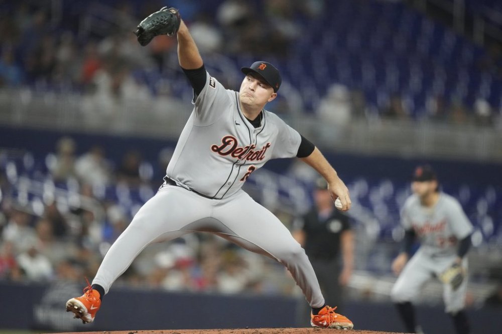 Detroit Tigers starting pitcher Tarik Skubal throws during the first inning of a baseball game against the Miami Marlins, Friday, Sept. 12, 2025, in Miami. (AP Photo/Lynne Sladky)