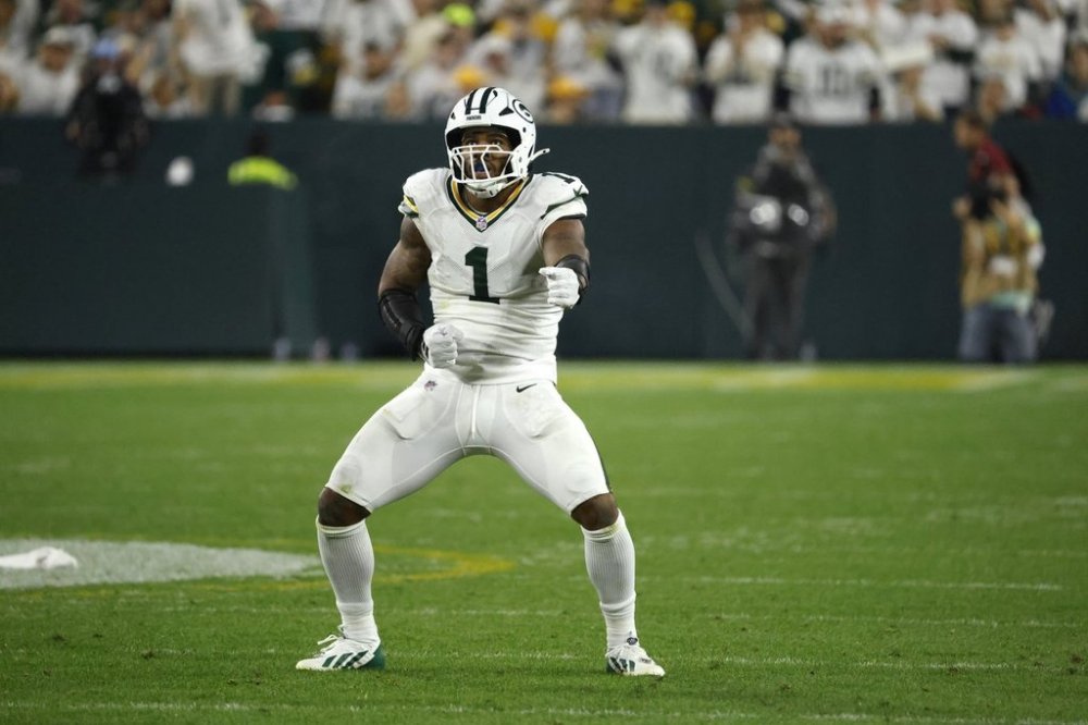 Green Bay Packers defensive lineman Micah Parsons celebrates during the second half of an NFL football game against the Washington Commanders Thursday, Sept. 11, 2025, in Green Bay, Wis. (AP Photo/Mike Roemer)