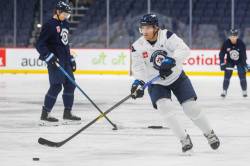 MIKE DEAL / FREE PRESS FILES
                                Winnipeg Jets defenceman Luke Schenn is coming into training camp with an itch as the veteran prepares for his 18th NHL season and his first full season with the club.