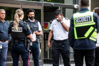 MIKAELA MACKENZIE / FREE PRESS
                                A recent bear spay attack on a city hall security guard left one city councillor concerned that no text message was sent to staff alerting them to the incident.