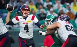 Heywood Yu / THE CANADIAN PRESS
                                Alouettes quarterback McLeod Bethel-Thompson (left) was stellar in his return from injury, throwing for 379 yards and three touchdowns as Montreal defeated the Saskatchewan Roughriders on the road Saturday.