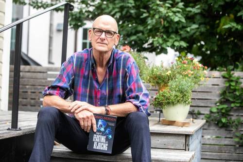 MIKAELA MACKENZIE / FREE PRESS
                                David Bergen’s new literary thriller, Days of Feasting and Rejoicing, is a psychological study about reinvention.