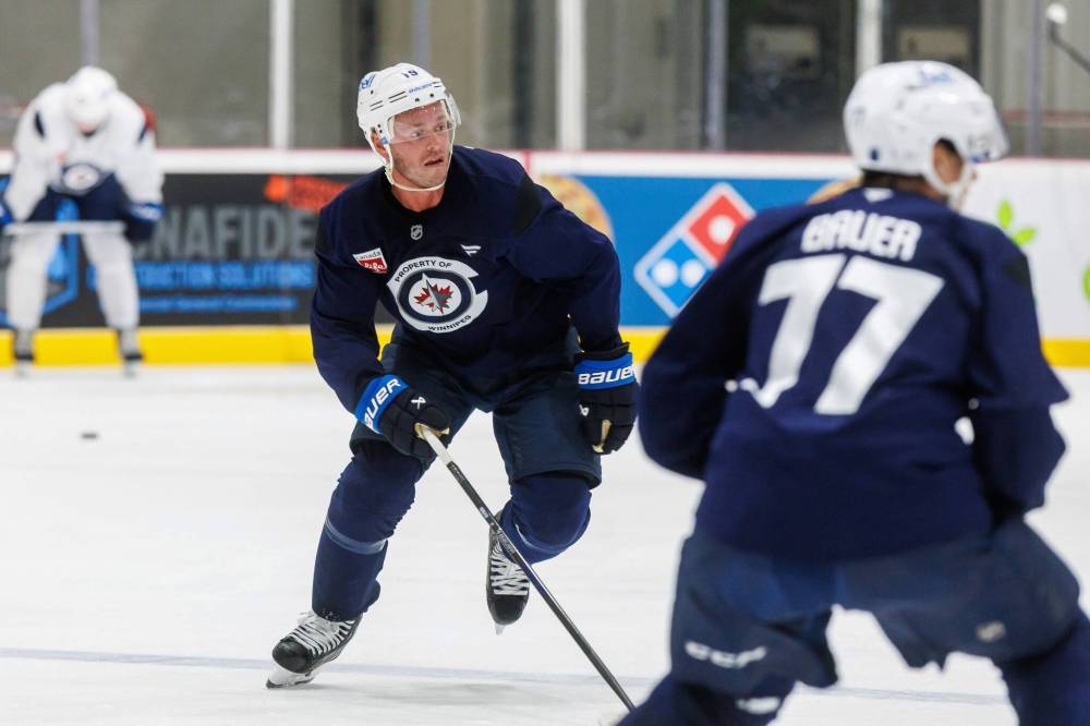 MIKE DEAL / FREE PRESS
Winnipeg Jets’ Jonathan Toews (19) during training camp at Hockey For All Centre on Thursday, September 18, 2025.