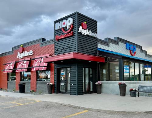 Mix & match: Winnipeg first in Canada to boast Applebee’s-IHOPs dual-brand restaurant