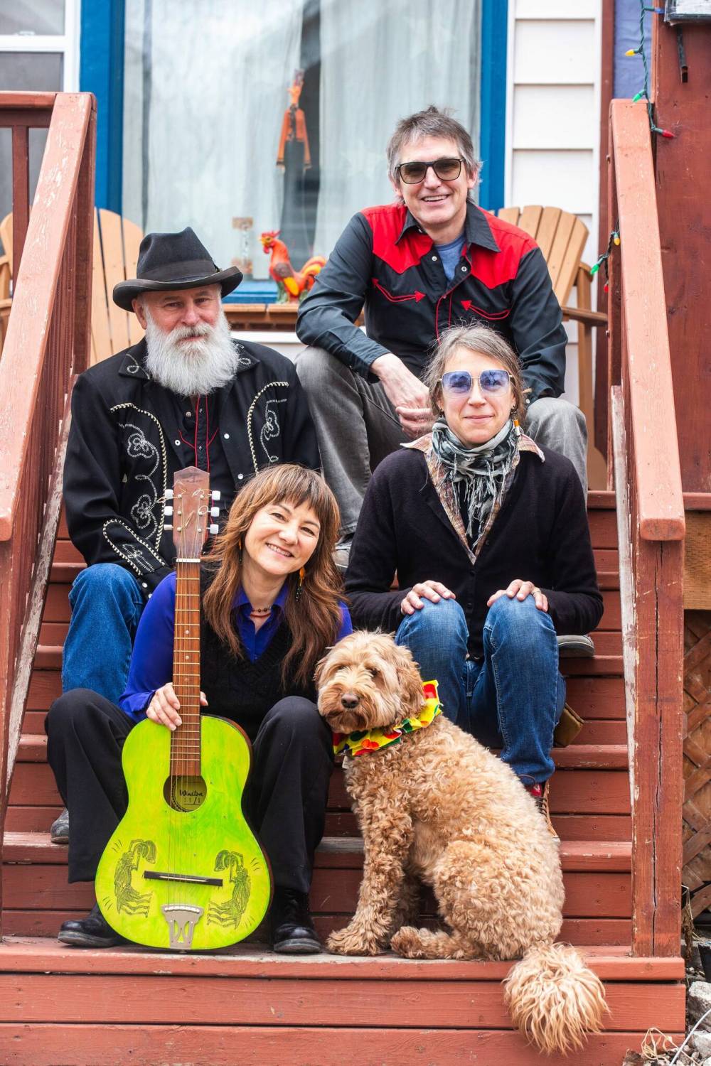 MIKAELA MACKENZIE / FREE PRESS
Winnipeg group Leaf Rapids — Chris Dunn (top left), Devin Latimer (top right), Keri Latimer (bottom left) and Joanna Miller (bottom right) — won the roots artist of the year award.