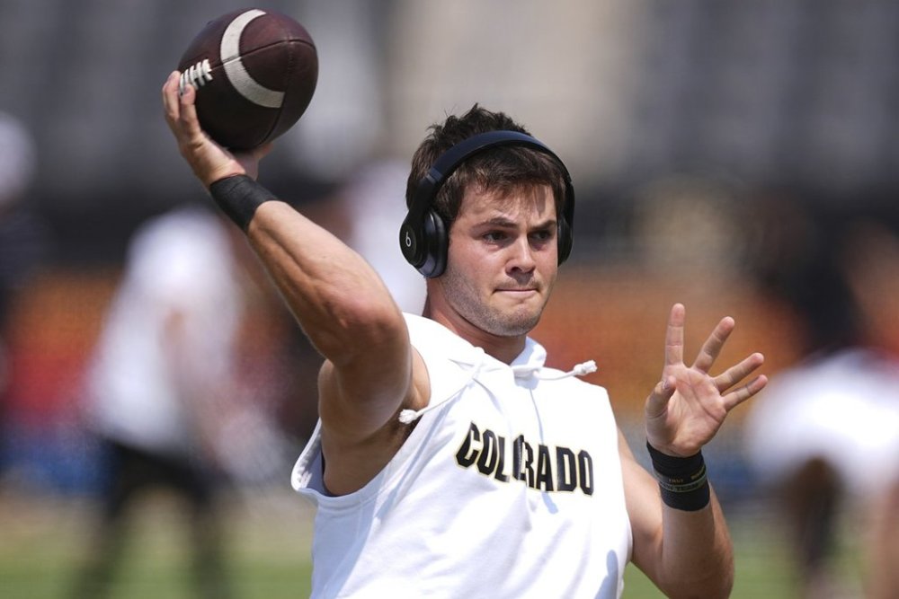 Colorado quarterback Ryan Staub warms up before an NCAA college football game Saturday, Sept. 6, 2025, in Boulder, Colo. (AP Photo/David Zalubowski)
