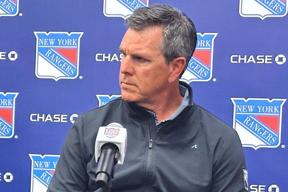 New York Rangers new head coach Mike Sullivan listens during an NHL hockey news conference, Wednesday, Sept. 17, 2025, in Tarrytown, N.Y. (AP Photo/Stephen Whyno)