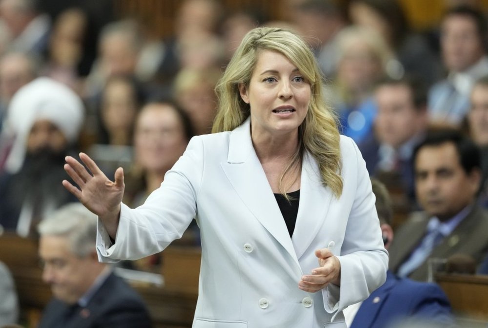 Industry Minister Melanie Joly rises during Question Period on Parliament Hill in Ottawa, Wednesday Sept. 24, 2025.THE CANADIAN PRESS/Adrian Wyld