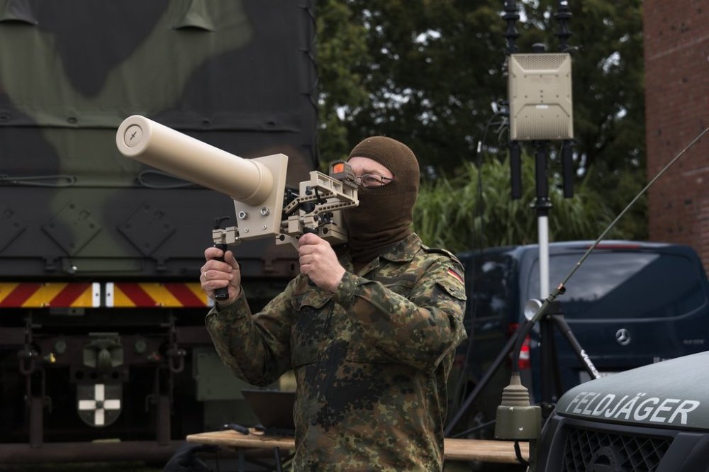 A Bundeswehr soldier presents the Counter UAV Jammer HP 47 on the second day of the large-scale German forces Bundeswehr exercise