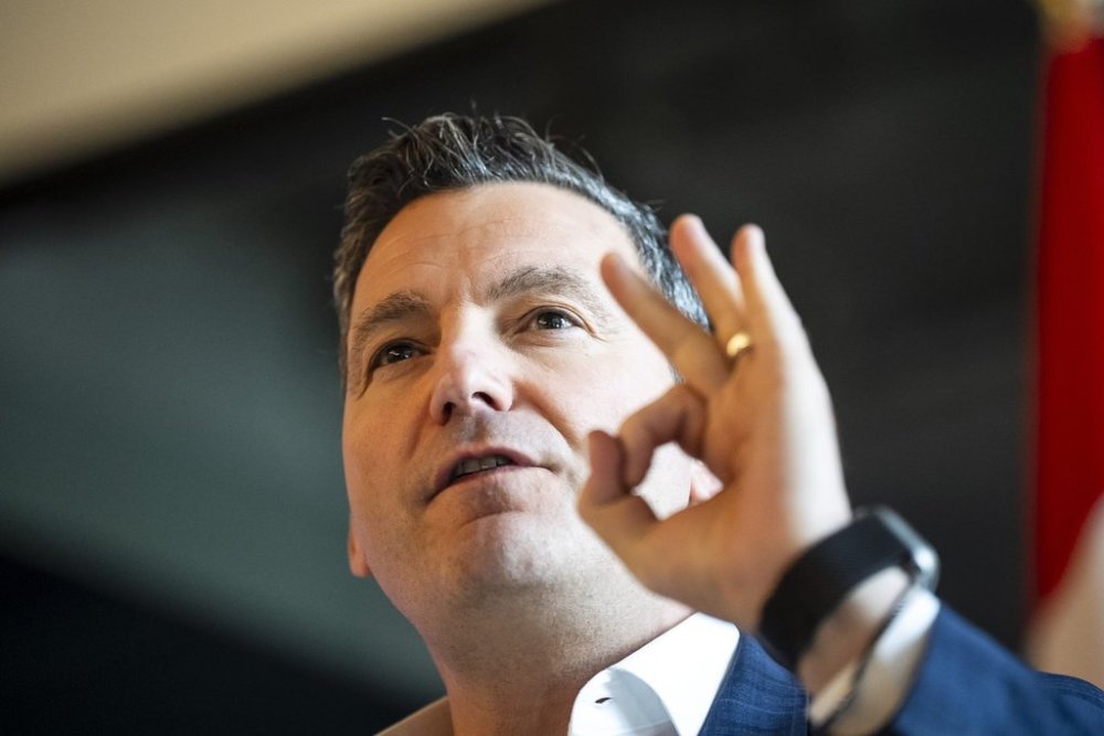 Minister of AI and Digital Innovation Evan Solomon makes an announcement during a visit to Scale AI in Montreal on Thursday, July 10, 2025. THE CANADIAN PRESS/Christopher Katsarov