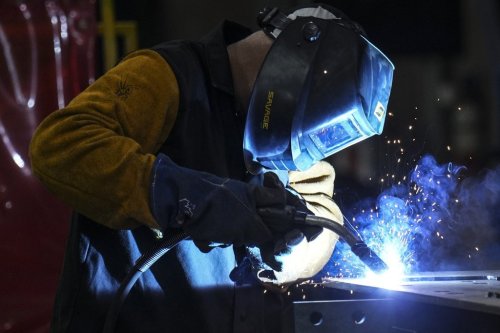 A welder works at steel manufacturing facility in Hamilton, Ont., on July 16, 2025. THE CANADIAN PRESS/Chris Young