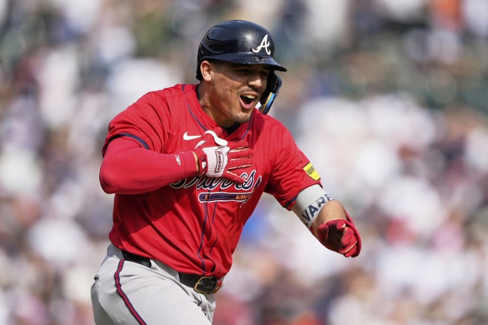 Atlanta Braves' Nacho Alvarez Jr. reacts after hitting a single that scored the game-tying run in the ninth inning of a baseball game against the Detroit Tigers, Saturday, Sept. 20, 2025, in Detroit. (AP Photo/Ryan Sun)