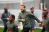 Bayern's Harry Kane warms up during a training session besides team mate Nicolas Jackson in Munich, Germany, Monday, Sept. 29, 2025, ahead of the Champions League opening phase soccer match between Pafos FC and FC Bayern. (AP Photo/Matthias Schrader)