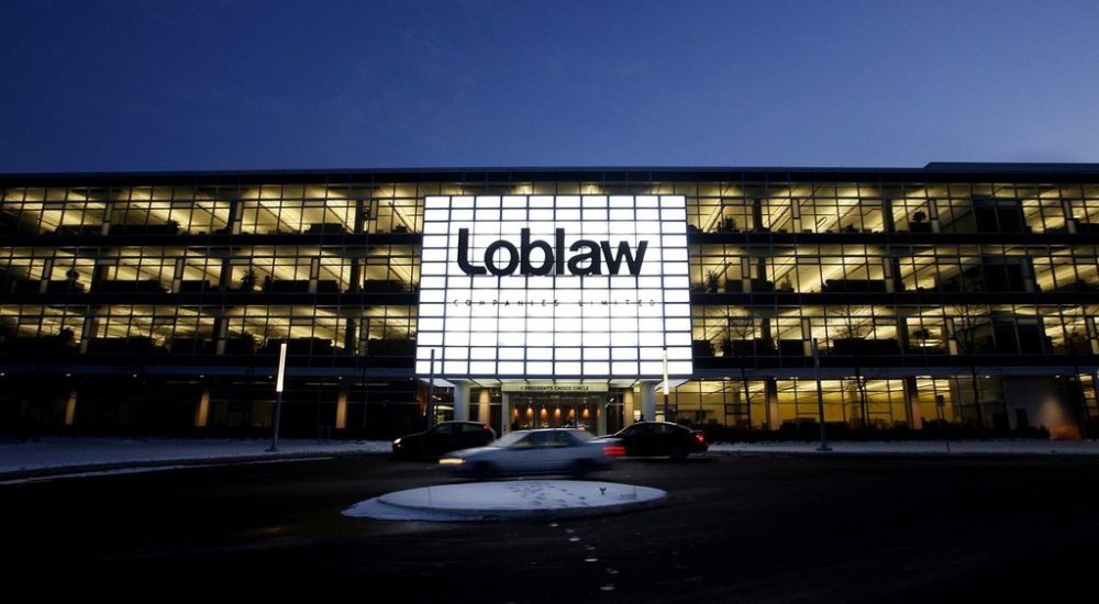 Loblaw workers leave head office on Monday, Jan. 22, 2007 in Brampton, Ont. (CP PHOTO/Nathan Denette) Canada