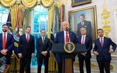 President Donald Trump speaks in the Oval Office of the White House, Tuesday, Sept. 30, 2025, in Washington. (AP Photo/Alex Brandon)