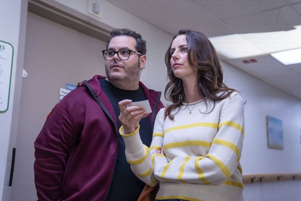 This image released by Republic Pictures shows Josh Gad, left, and Kaya Scodelario in a scene from