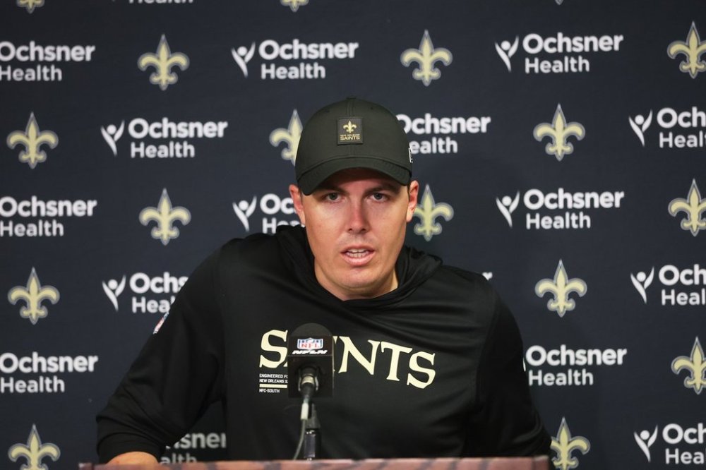 New Orleans Saints head coach Kellen Moore talks to reporters after an NFL football game against the Buffalo Bills, Sunday, Sept. 28, 2025, in Orchard Park, N.Y. (AP Photo/Jeffrey T. Barnes)
