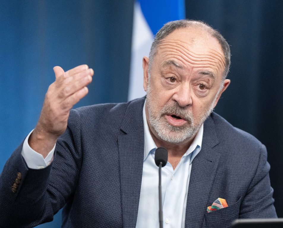 Quebec's Health Minister Christian Dubé updates the vaccination and emergency room situation during a press briefing Tuesday, Dec. 19, 2023, in Montreal.THE CANADIAN PRESS/Ryan Remiorz