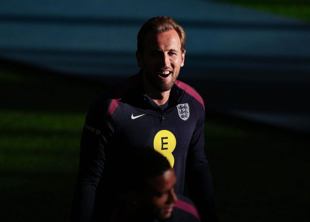 England's Harry Kane attends a training session at St George's Park, Burton upon Trent, England, Monday Oct. 6, 2025. (Martin Rickett/PA via AP)