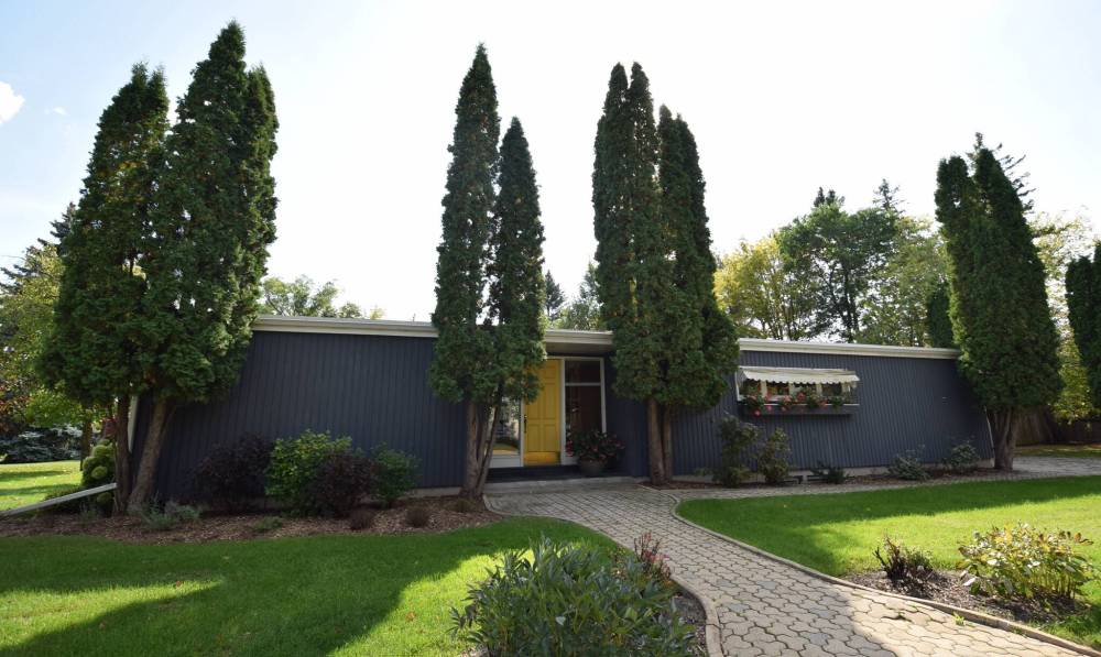 Todd Lewys photos / Free Press
This masterfully designed mid-century modern bungalow is a gem, inside and out.