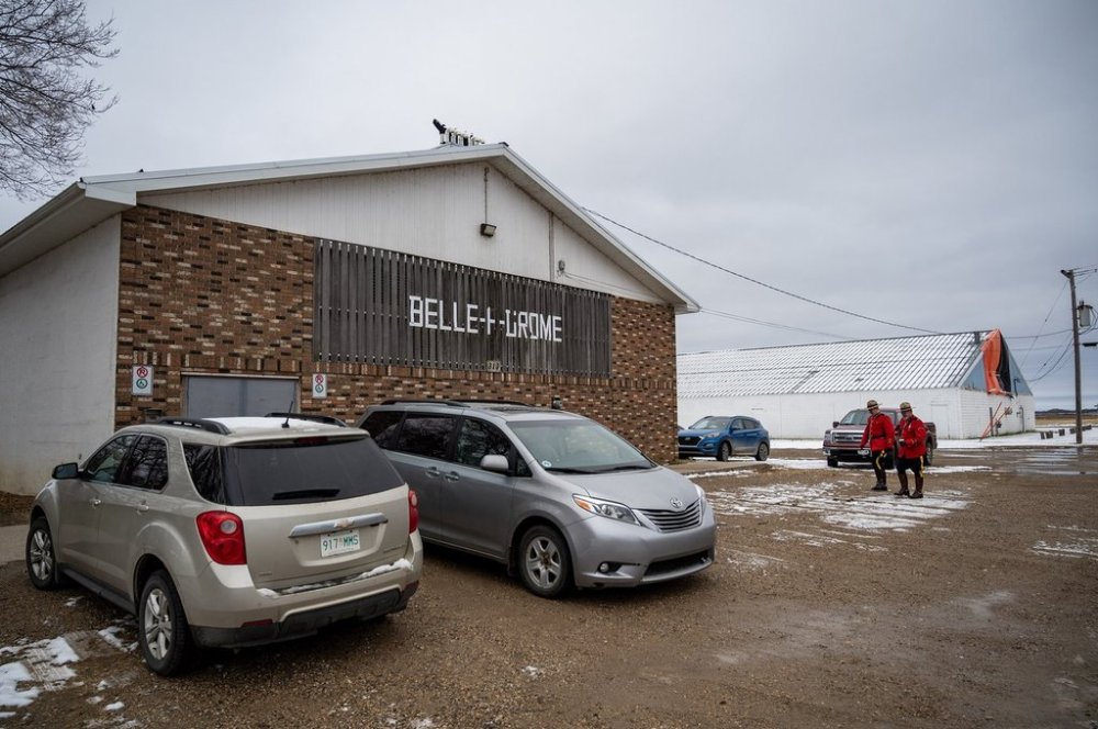 RCMP members, who will be in the colour guard, enter the Belle-a-dome prior to a Remembrance Day service in Duck Lake, Sask., on Monday, Nov. 11, 2024. THE CANADIAN PRESS/Liam Richards