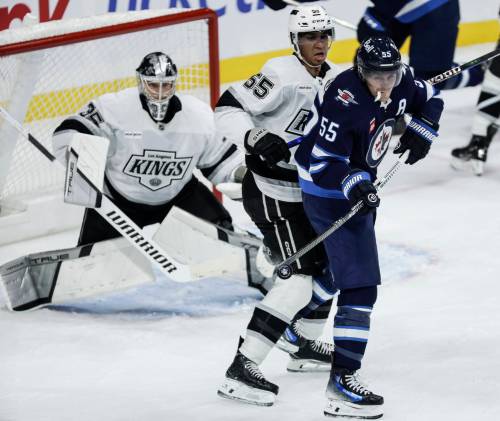Inside job: Late tip from Scheifele gives Jets first win