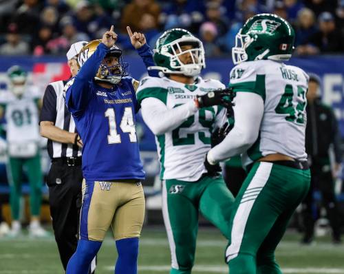 John Woods / THE CANADIAN PRESS
                                Blue Bombers kicker Sergio Castillo (left) celebrates his game-winning field goal Friday against the Saskatchewan Roughriders.