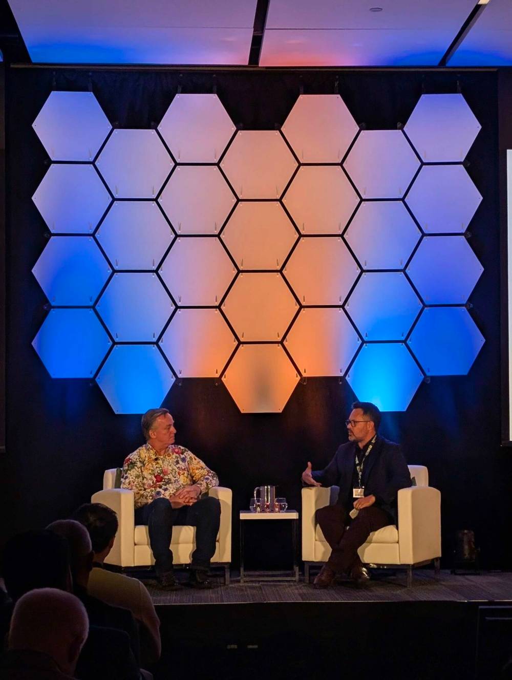 supplied
Joel Semeniuk (right) questions John Weigelt, Microsoft Canada national technology officer, during a Tech Manitoba event Monday night at the Leaf in Winnipeg.