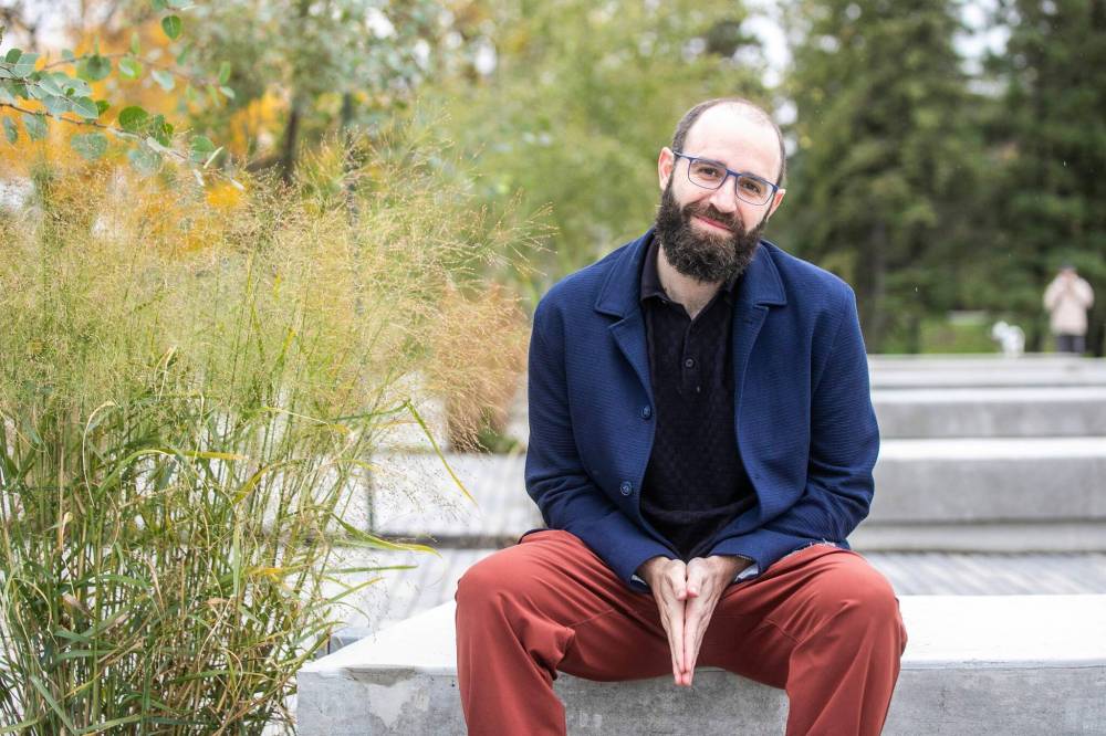 MIKAELA MACKENZIE / FREE PRESS
                                Social worker Rhys Williams created Camp Firefly to help Winnipeg youth process the death of loved ones.