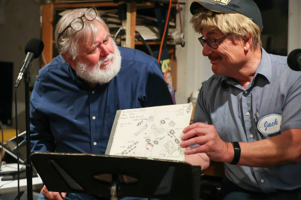 BROOKE JONES/FREE PRESS Writer Stephen Gillies (left) with fellow writer Greg Holowka.